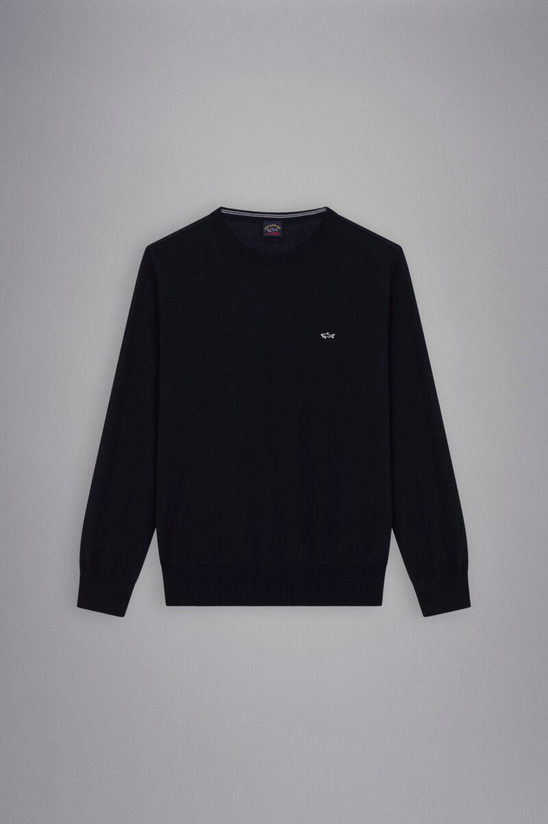 Wool sweater with Shark badge